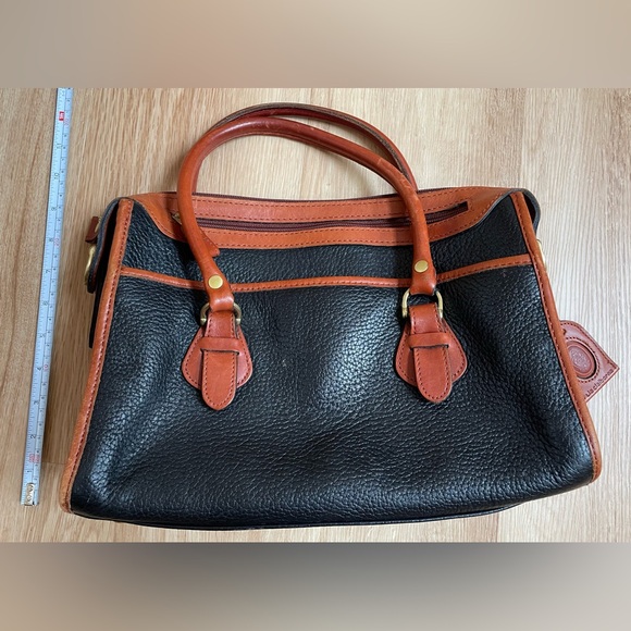 Vintage Leather Liz Claiborne Doctor handbag Purse Pebbled Black Brown trim bag - Picture 9 of 11